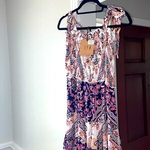 NWT Abel The Label Smocked Tie Straps Tiered Mixed Floral Maxi Dress Size Medium
